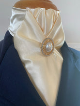 HHD Cream or White Satin Hunter Sari Pretied Stock Tie