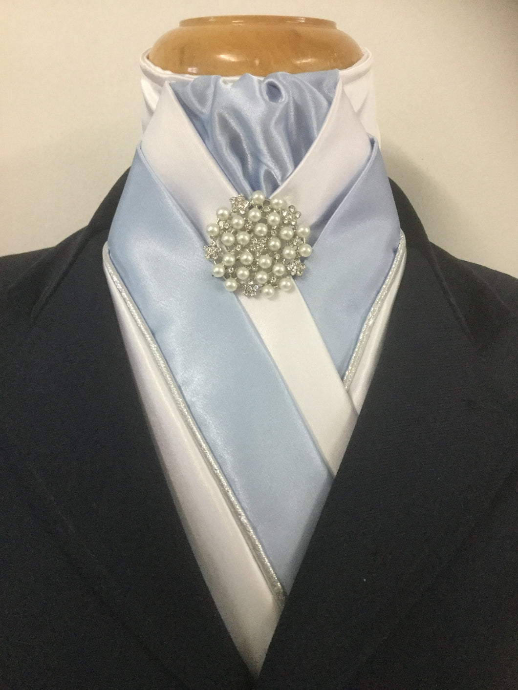 HHD ‘The Royal’ Equestrian Stock Tie White Satin, Light Blue & Silver with Pearls