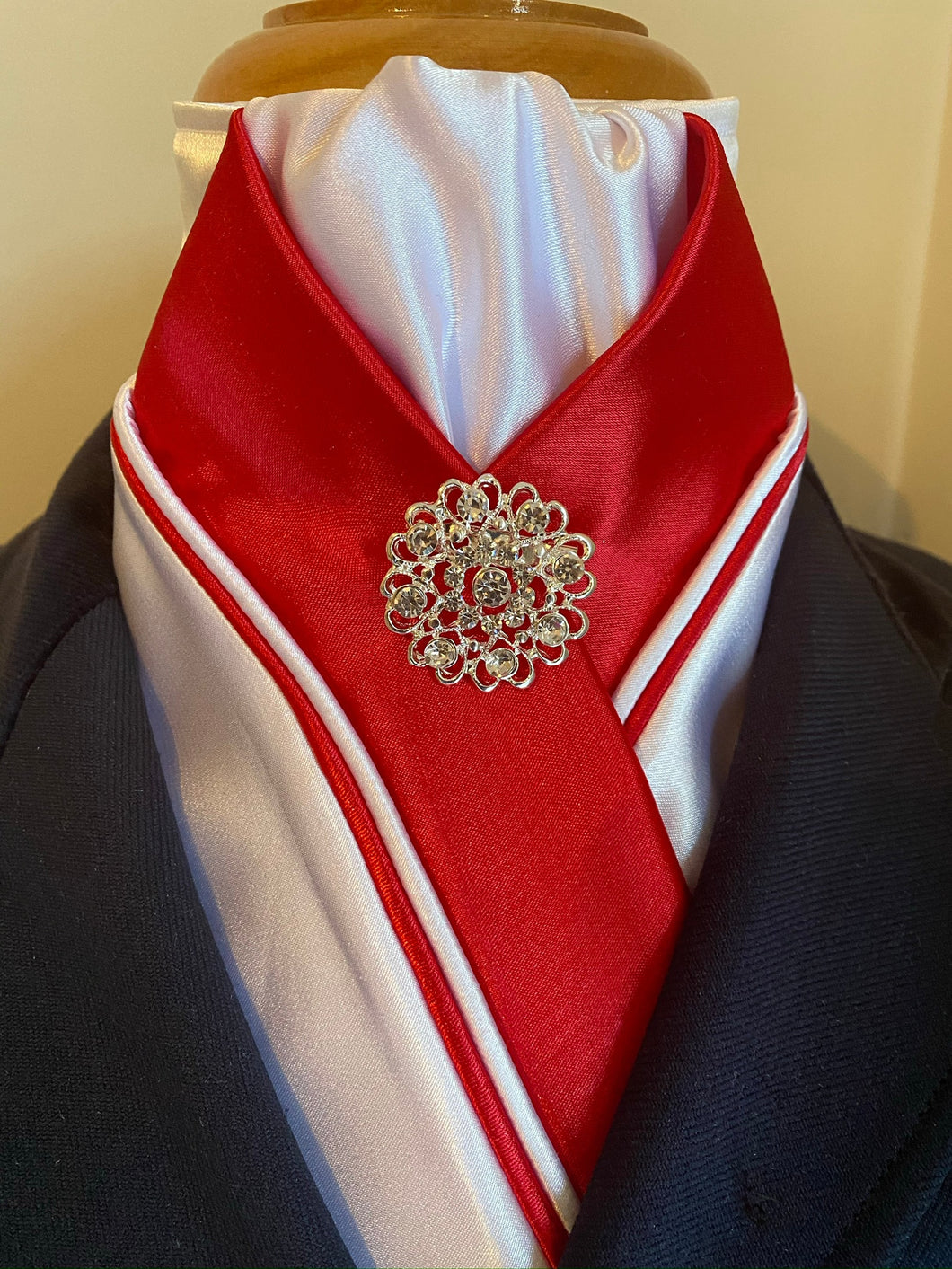 HHD Dressage Stock Tie Grace’ in Red