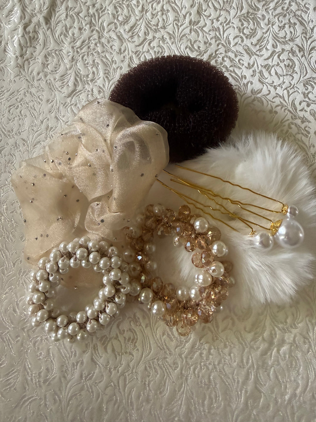 HHD The Pally Hair Accessory Kit with Crystals and Pearls