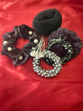 HHD The Black Hair Accessory Kit with Pearls