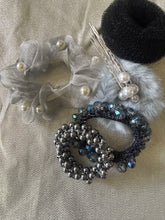HHD The Grey Hair Accessory Kit with Pearls