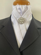 HHD White Cotton Damask  Custom Stock Tie with Satin Rhinestone Stock Pin