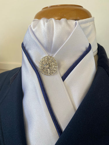 HHD Custom White Satin Pretied Stock Tie Navy Piping