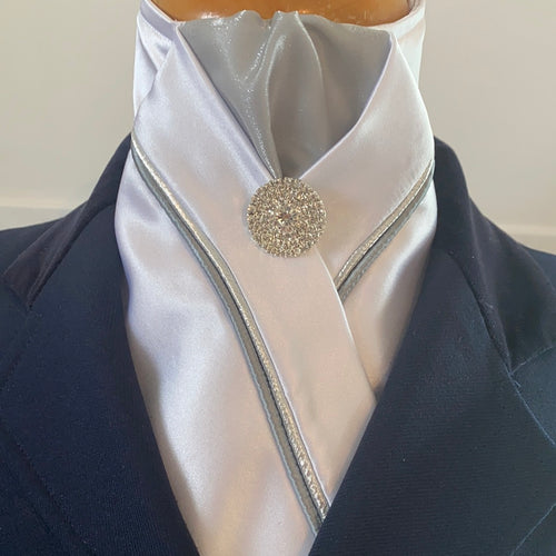 HHD White Custom Pretied Stock Tie Silver Grey