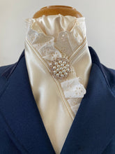 HHD Cream Custom Stock Tie with Lace